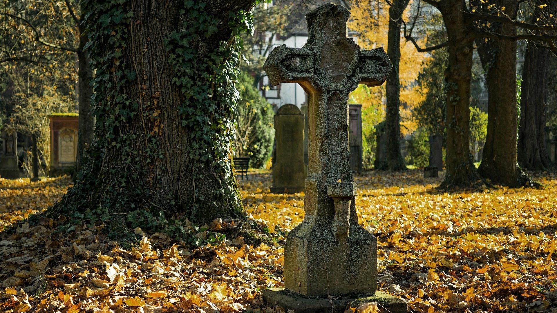 Friedhof im Herbst