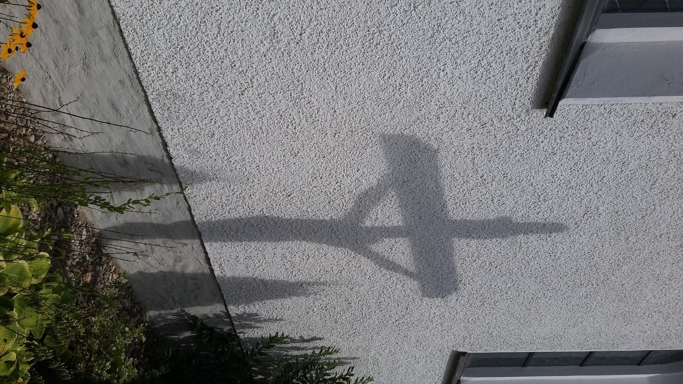 Kreuz Schatten