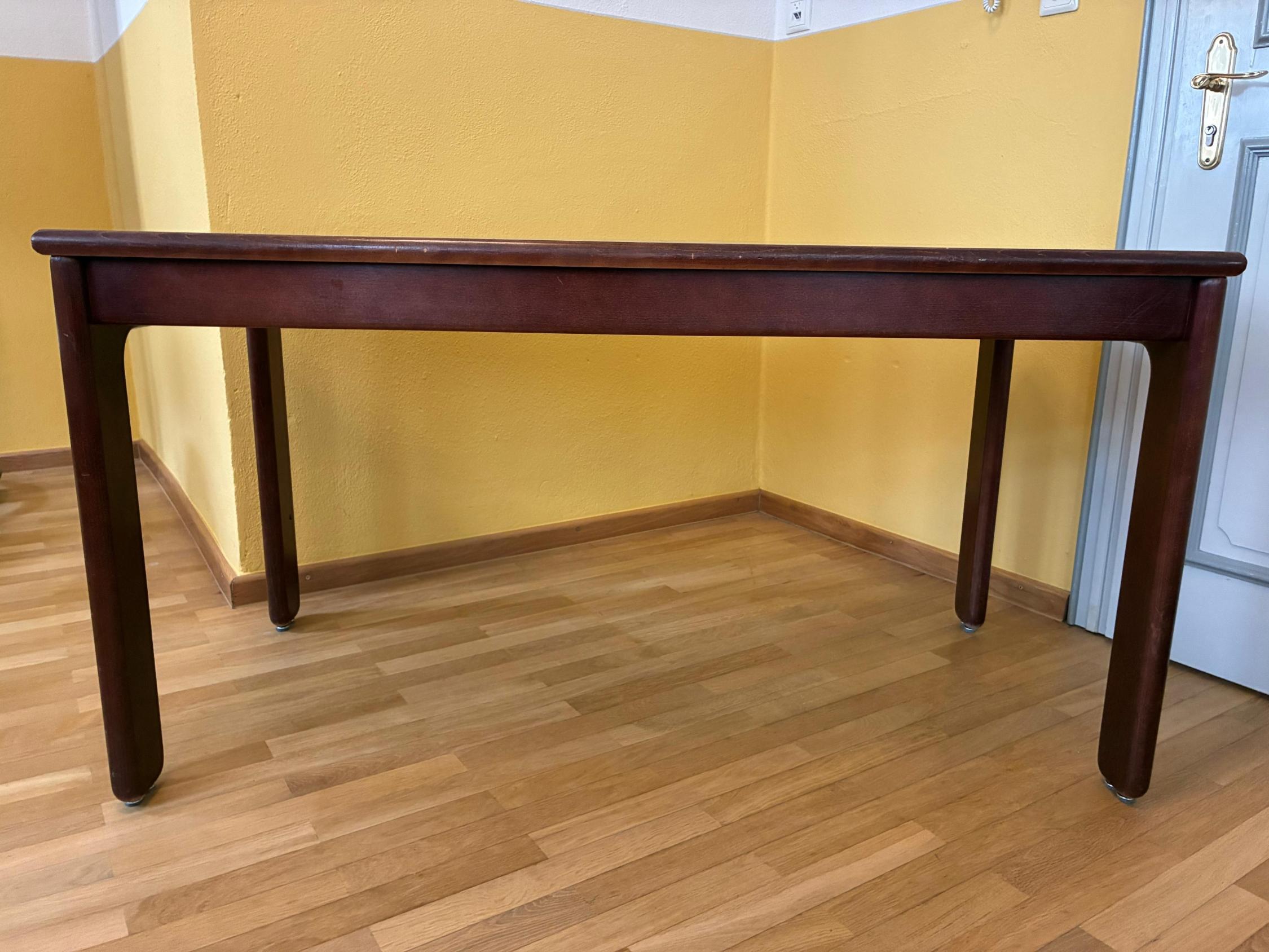 Mobiliar-Verkauf