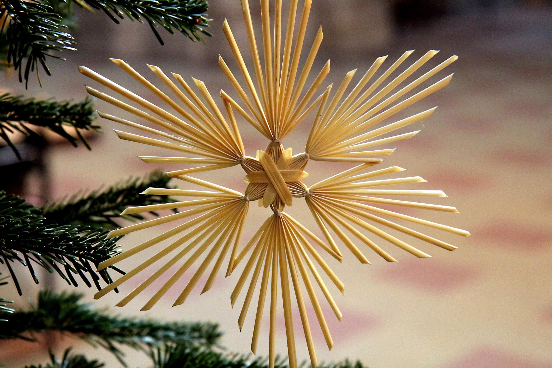 Weihnachten - Strohstern